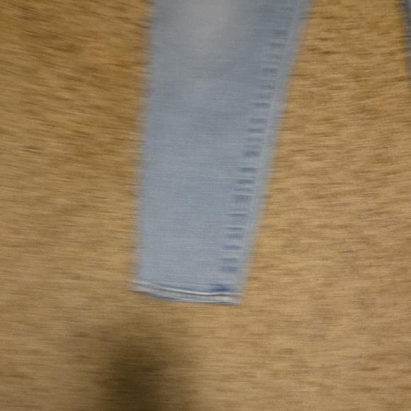 GAP Slim Taper Light Blue Jeans - Picture 4 of 8